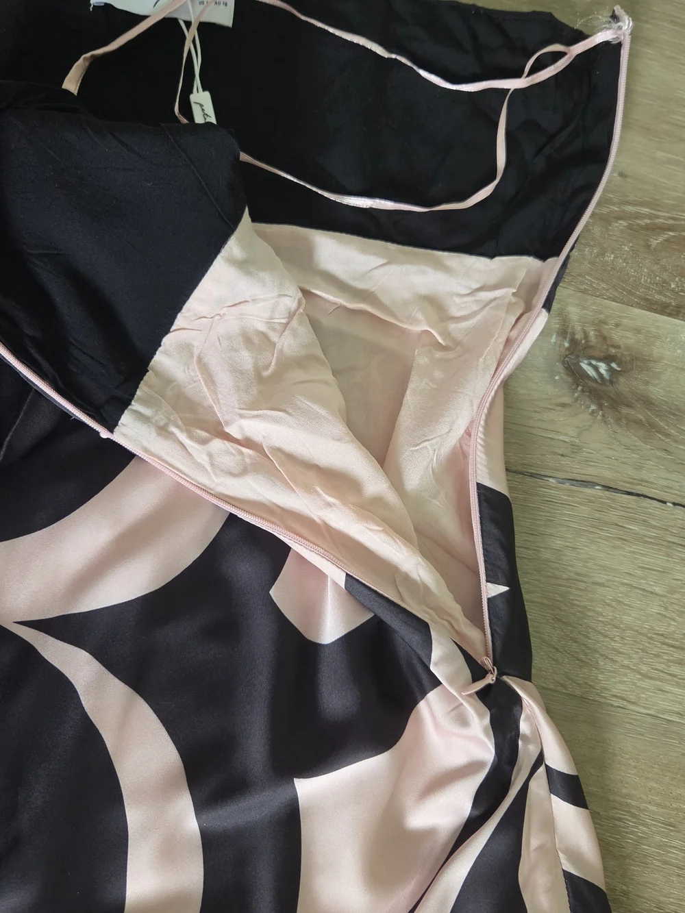 Petal & Pup Dress Size 14 New Satin Midi Side Zip Pink Black Abstract Print - Picture 8 of 14